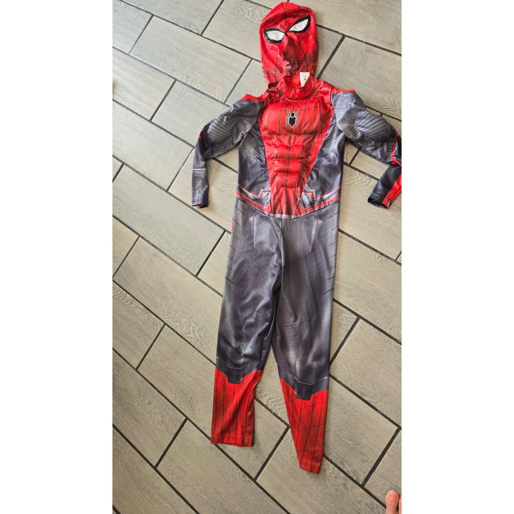 Disney Marvel Spider-Man Far From Home Kids Costume Red Black Size 7/8 Mask Set